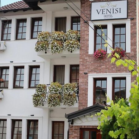 Hotel Venisi Prizren Bagian luar foto