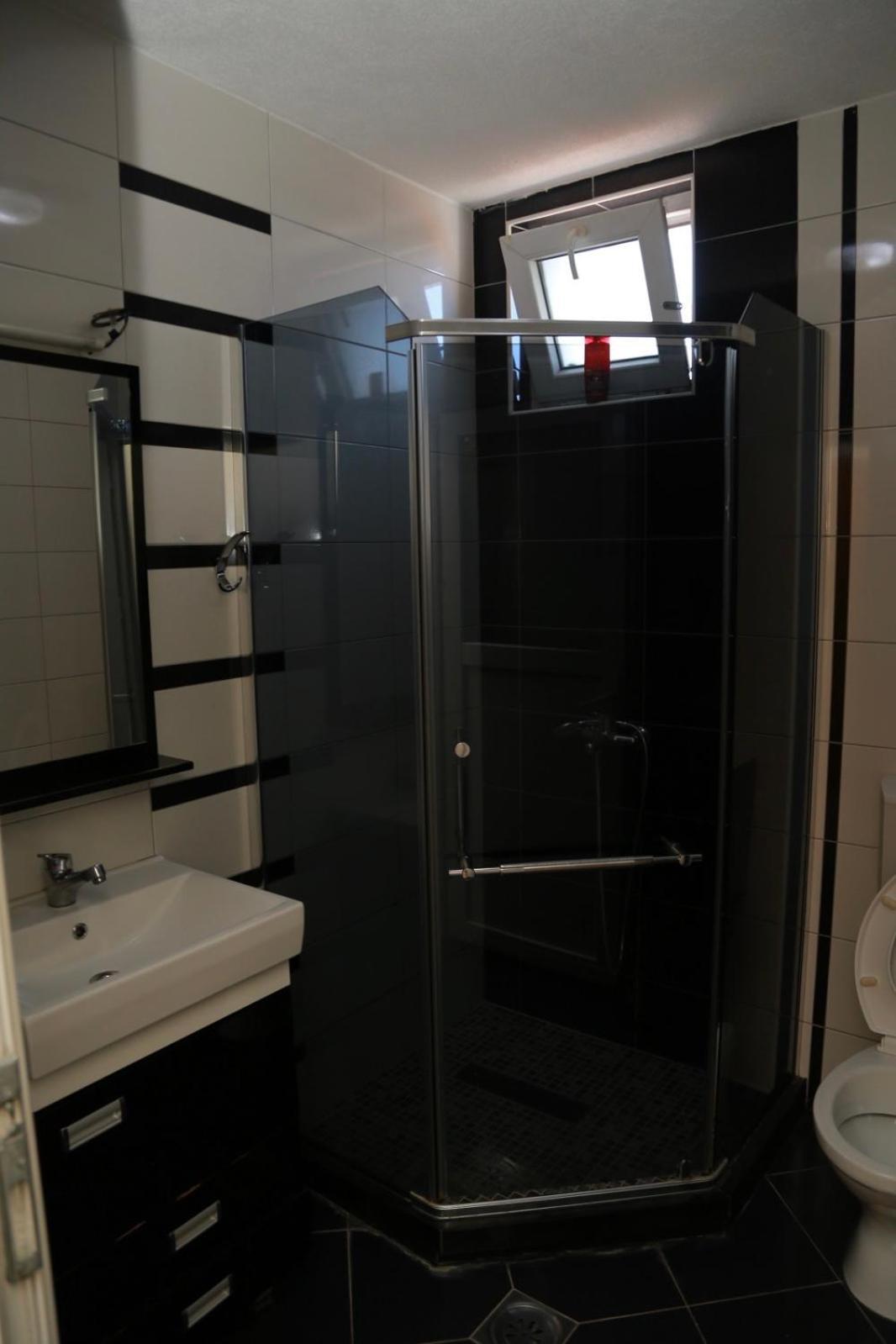 Hotel Venisi Prizren Bagian luar foto