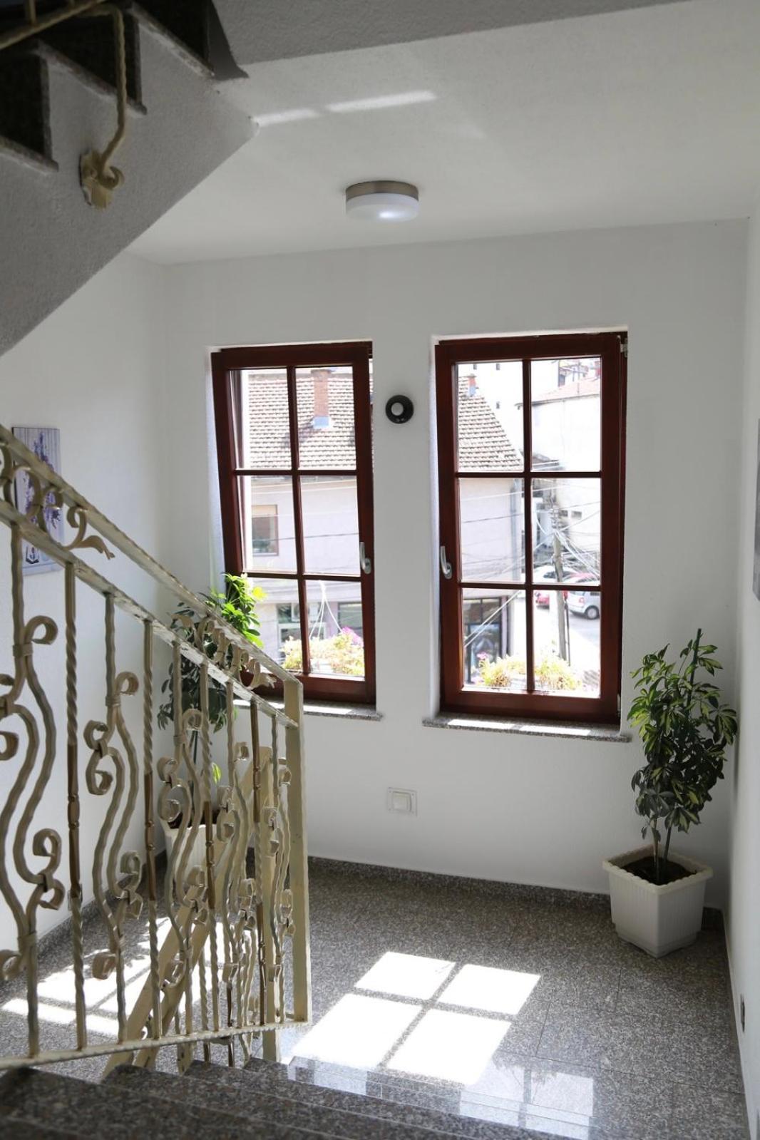 Hotel Venisi Prizren Bagian luar foto